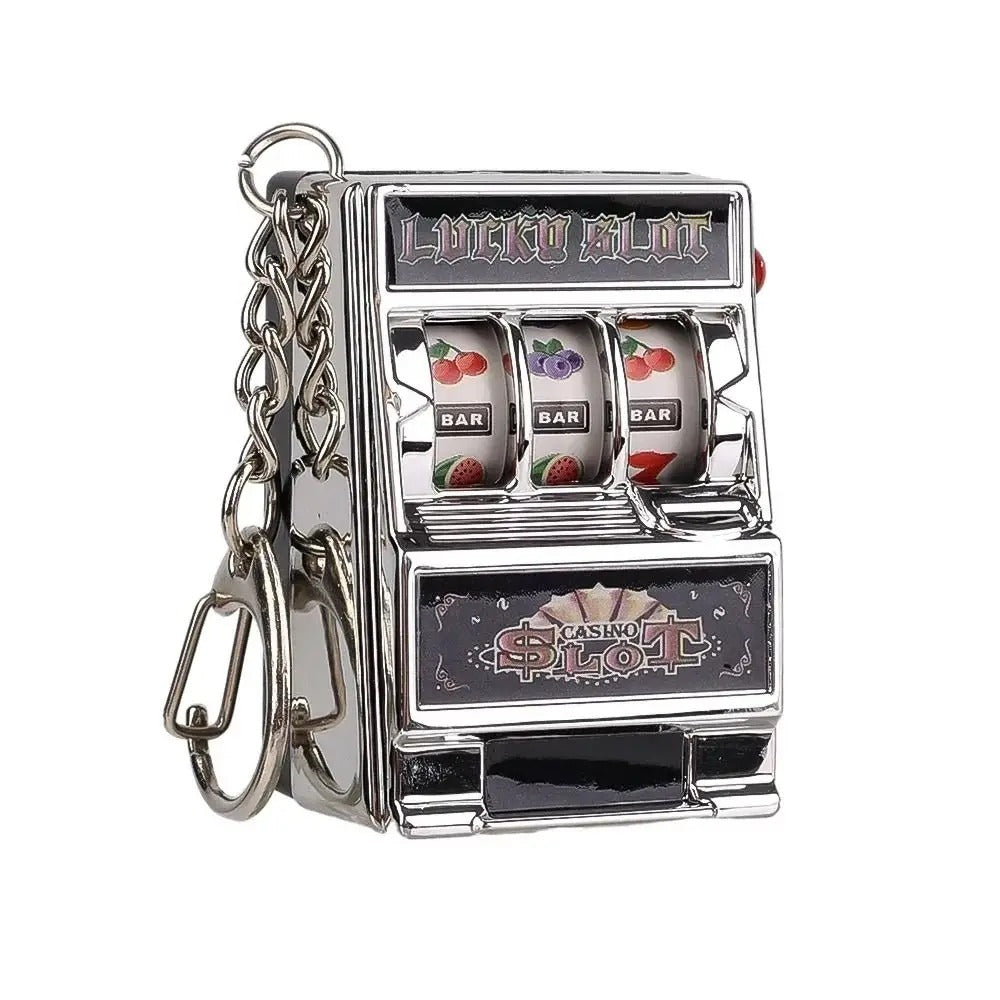 Mini Slot Machine Keychain – Lucky Spin Gadget