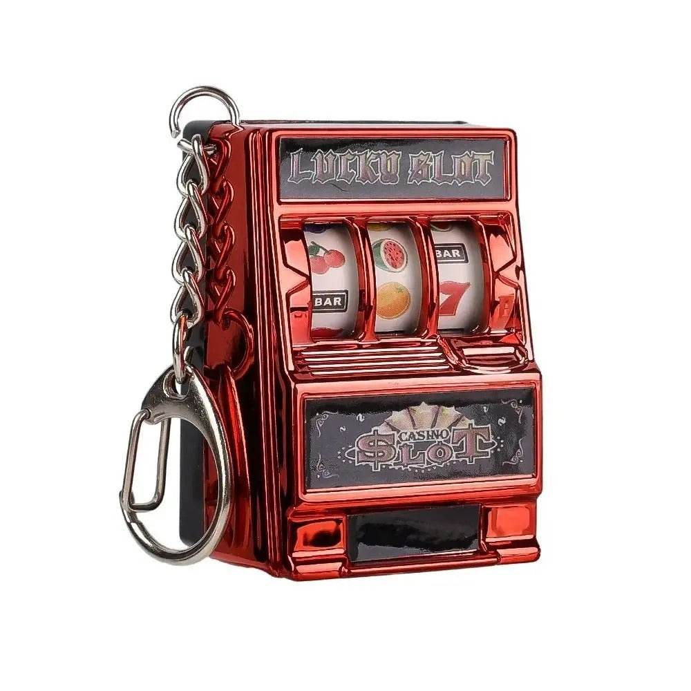 Mini Slot Machine Keychain – Lucky Spin Gadget